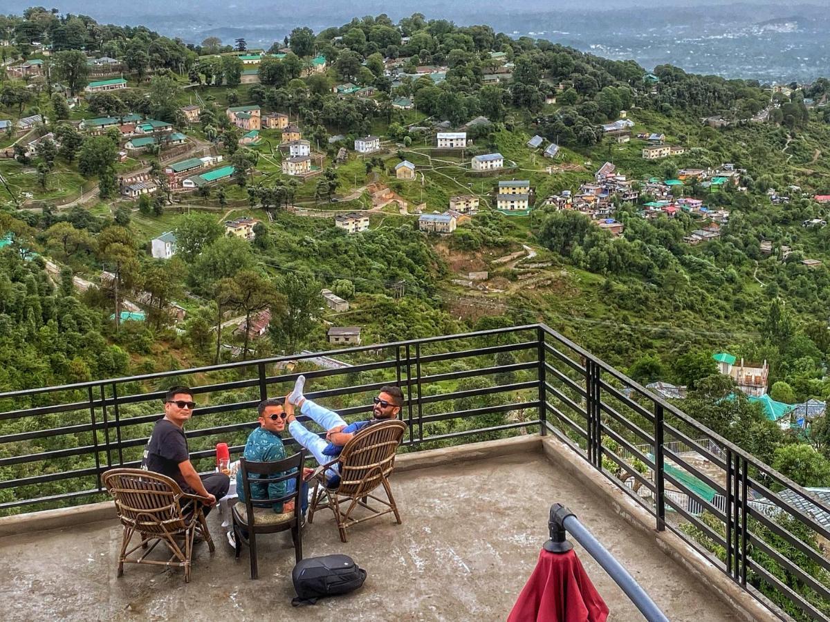 Redeem Cafe & Homestay McLeod Ganj Bagian luar foto